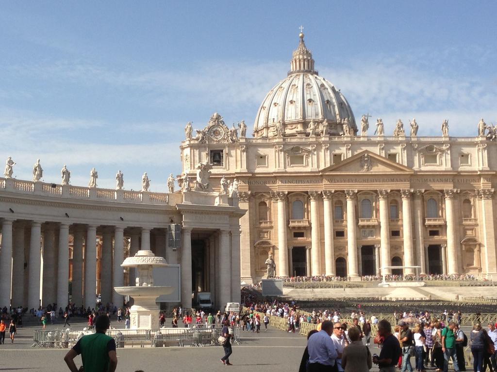 Una Notte Ai Musei Vaticani Lejlighed Rom Eksteriør billede
