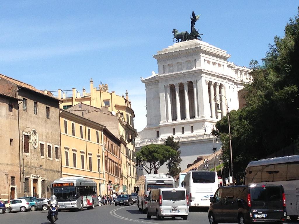 Una Notte Ai Musei Vaticani Lejlighed Rom Værelse billede